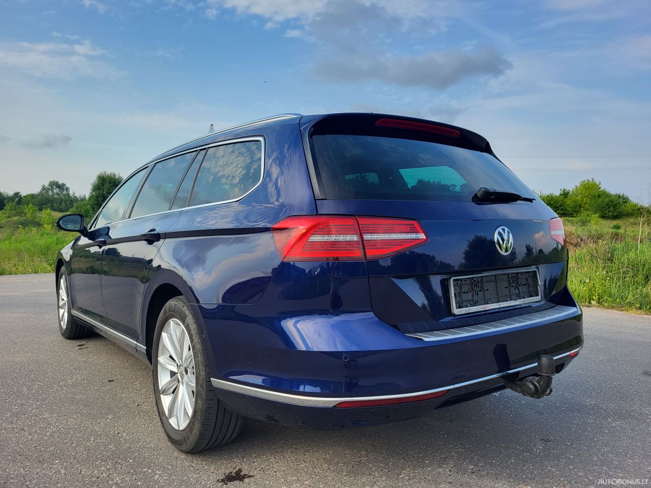 Volkswagen Passat | 1