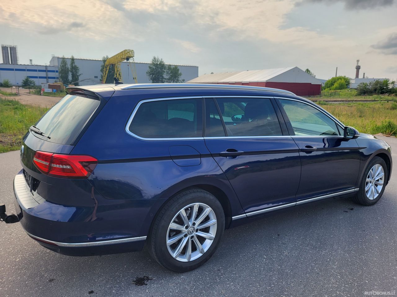 Volkswagen Passat | 4