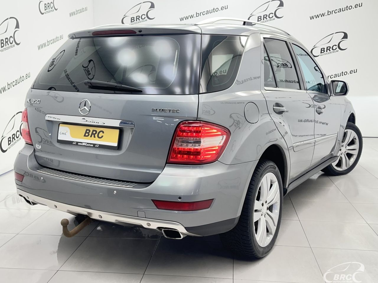 Mercedes-Benz ML350 | 34