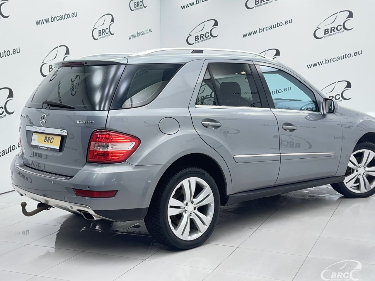 Mercedes-Benz ML350 | 1