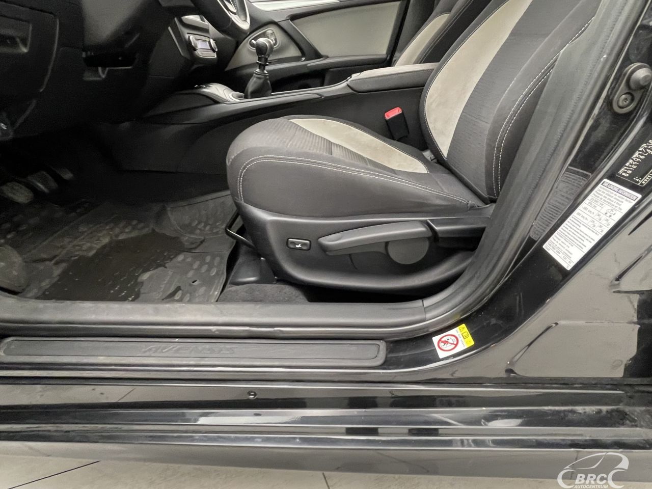 Toyota Avensis | 20
