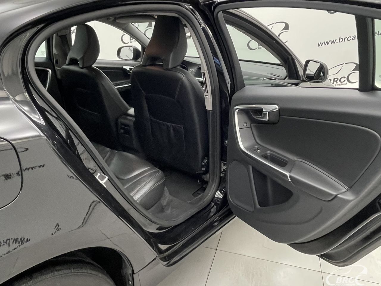 Volvo S60 | 9