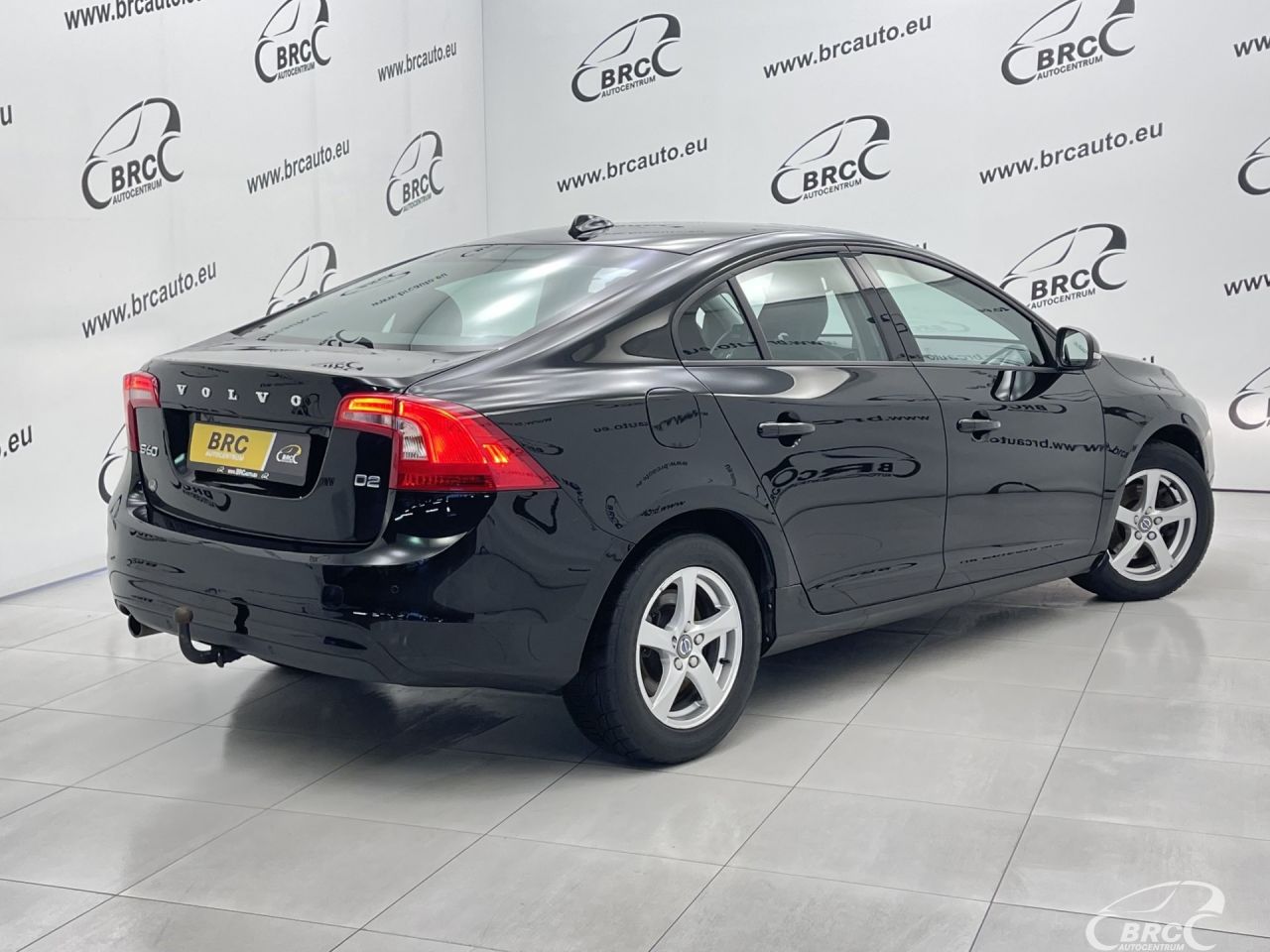 Volvo S60, 2.0 l., Седан