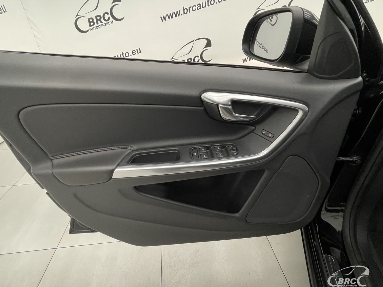 Volvo S60 | 17