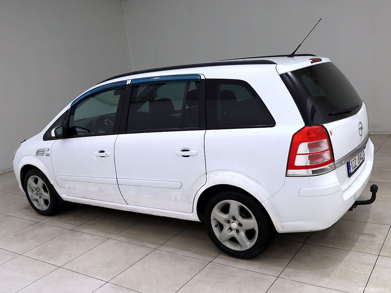 Opel Zafira | 3