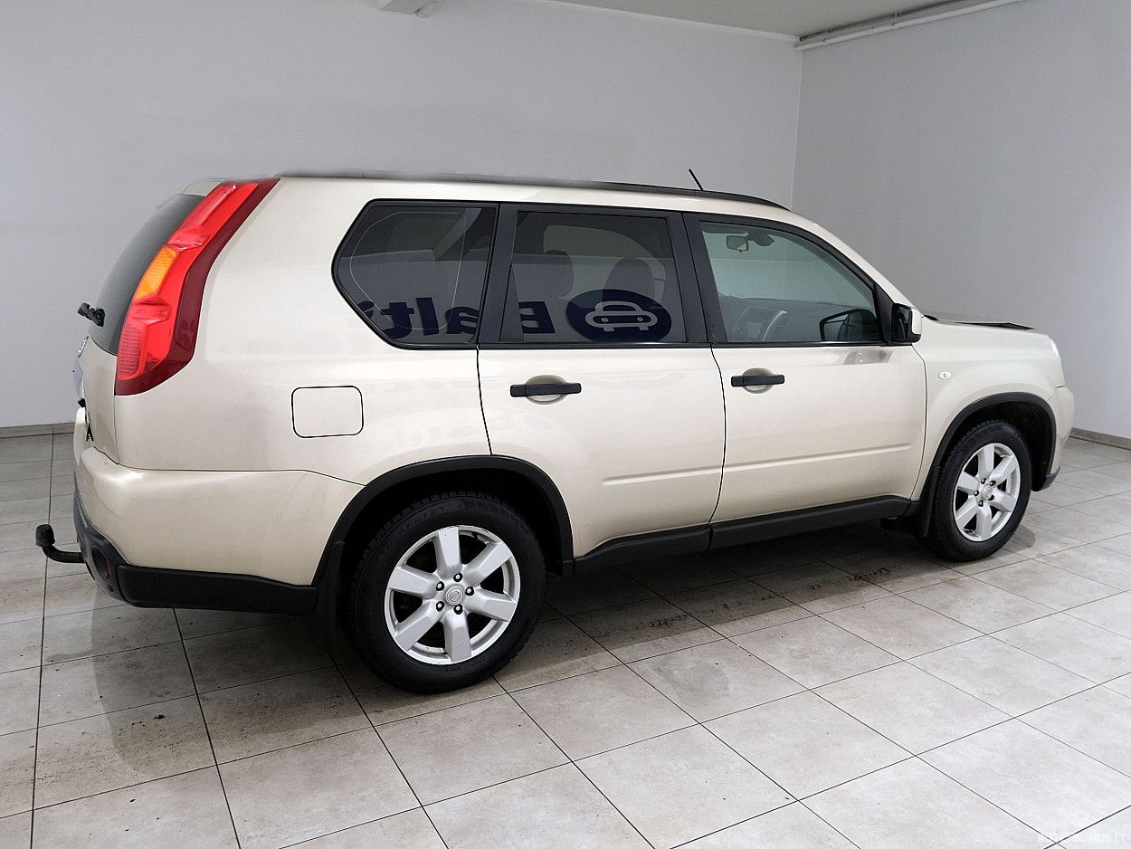 Nissan X-Trail | 2