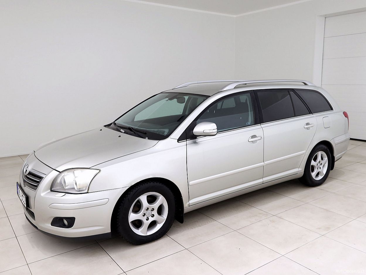 Toyota Avensis | 1