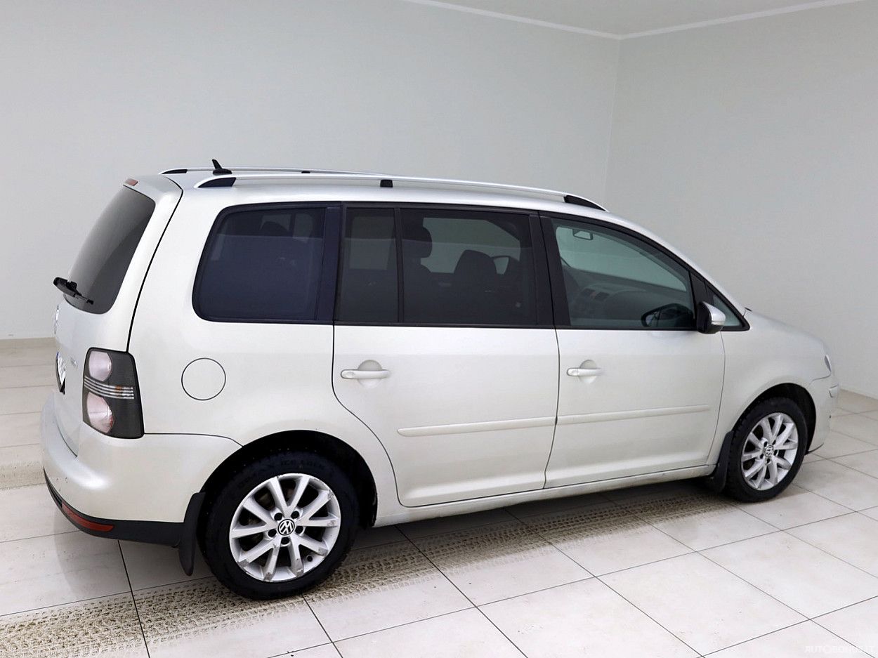 Volkswagen Touran | 2