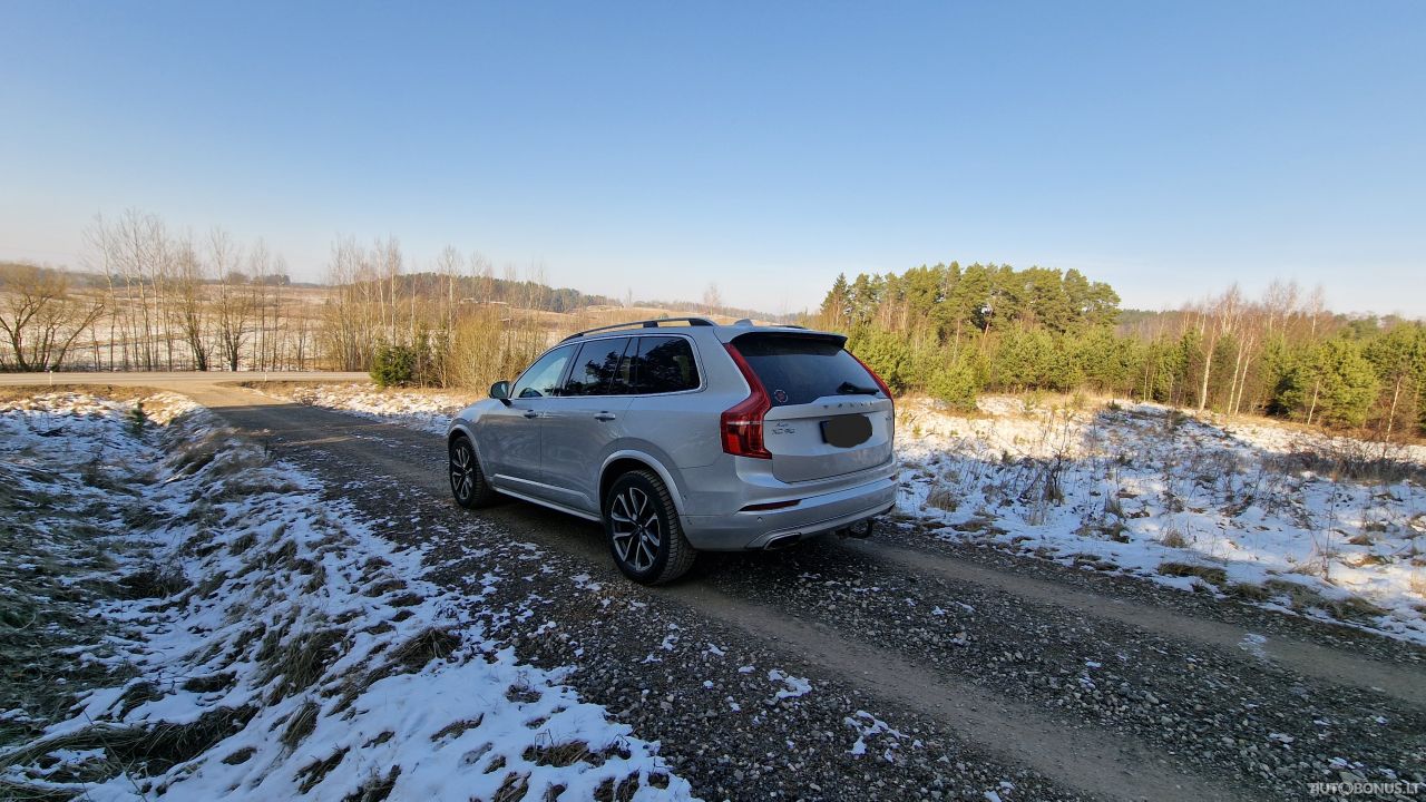 Volvo XC90 | 2