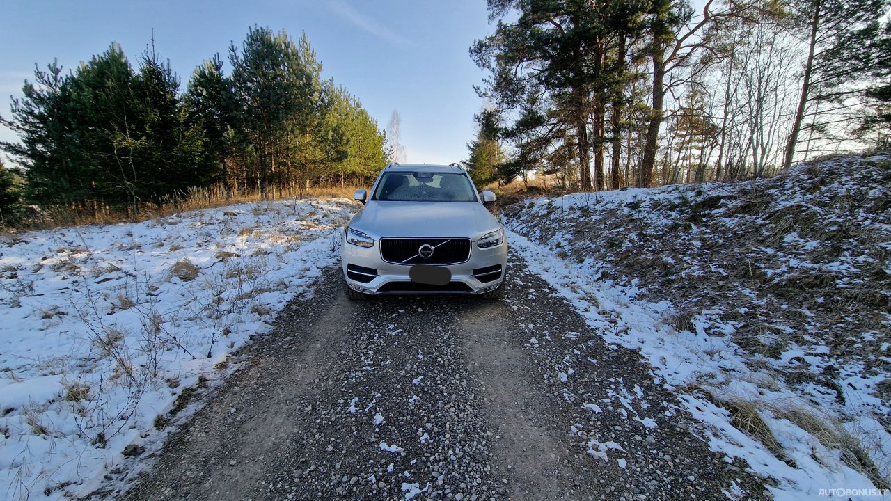 Volvo XC90 | 4