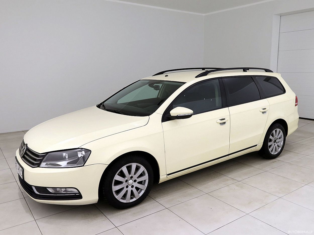 Volkswagen Passat | 1