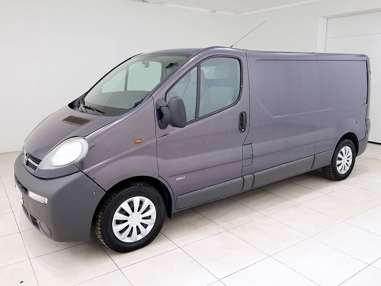 Opel Vivaro | 1