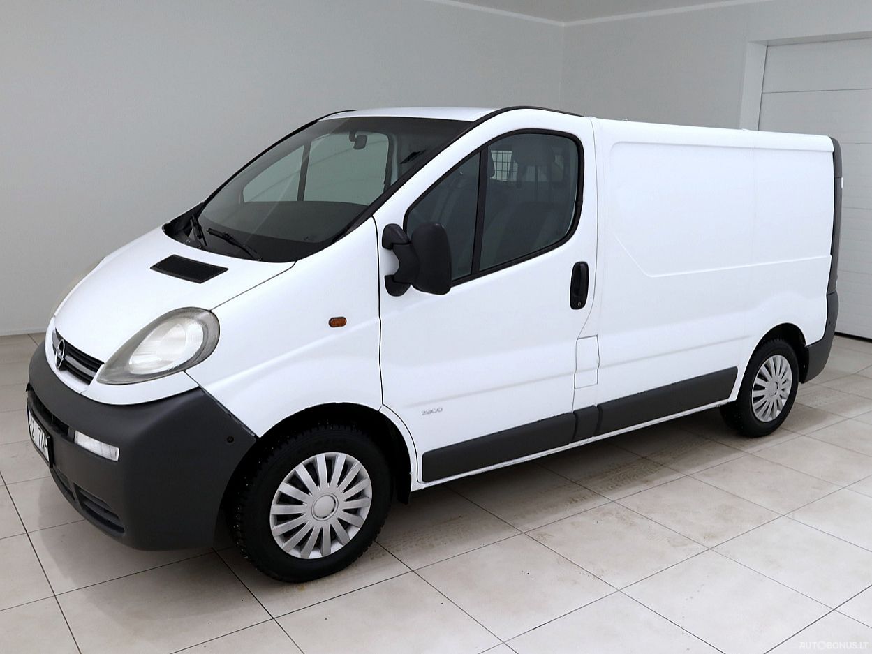 Opel Vivaro | 1