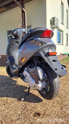 Piaggio Zip, Mopedas/Motoroleris | 3