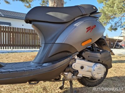Piaggio Zip, Mopedas/Motoroleris | 2