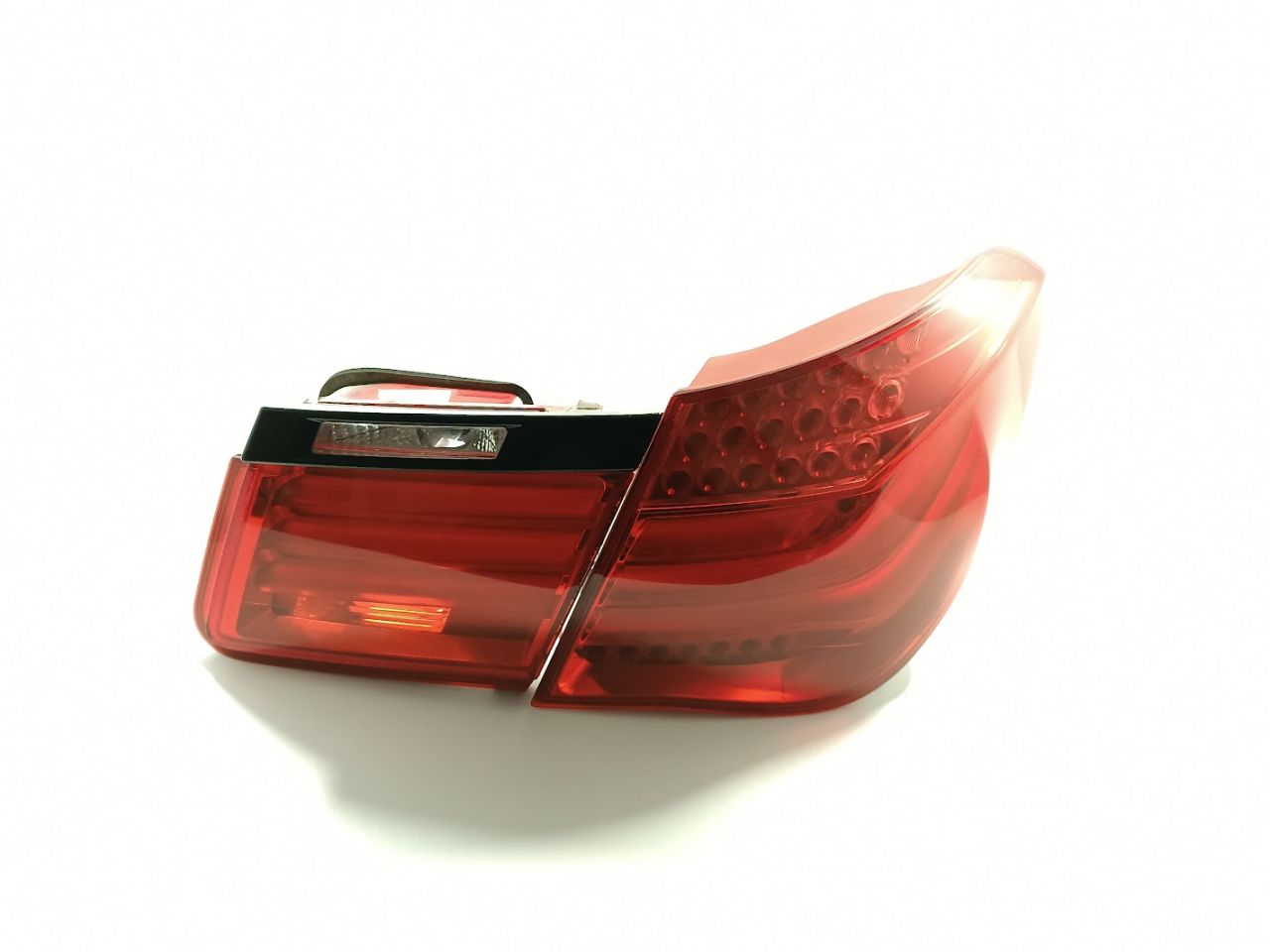 BMW 7 Series, Saloon