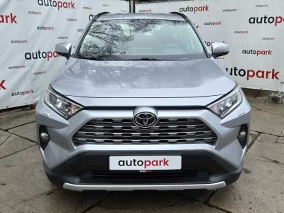 Toyota RAV4 | 1