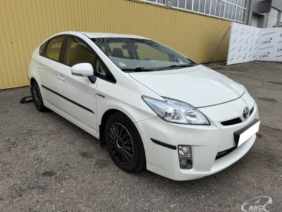Toyota Prius | 2