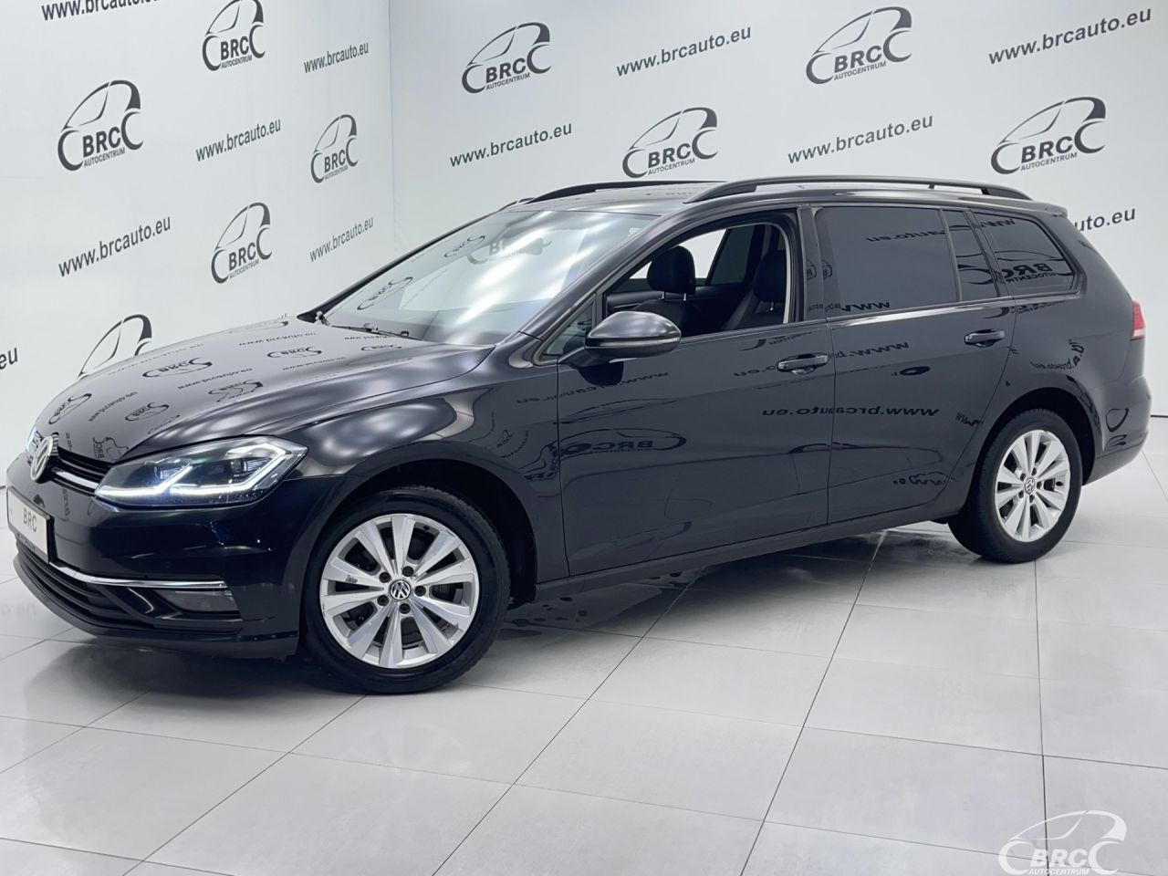 Volkswagen Golf | 0