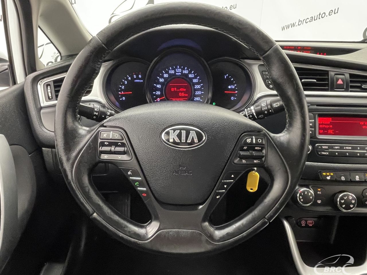 Kia Cee'd | 27