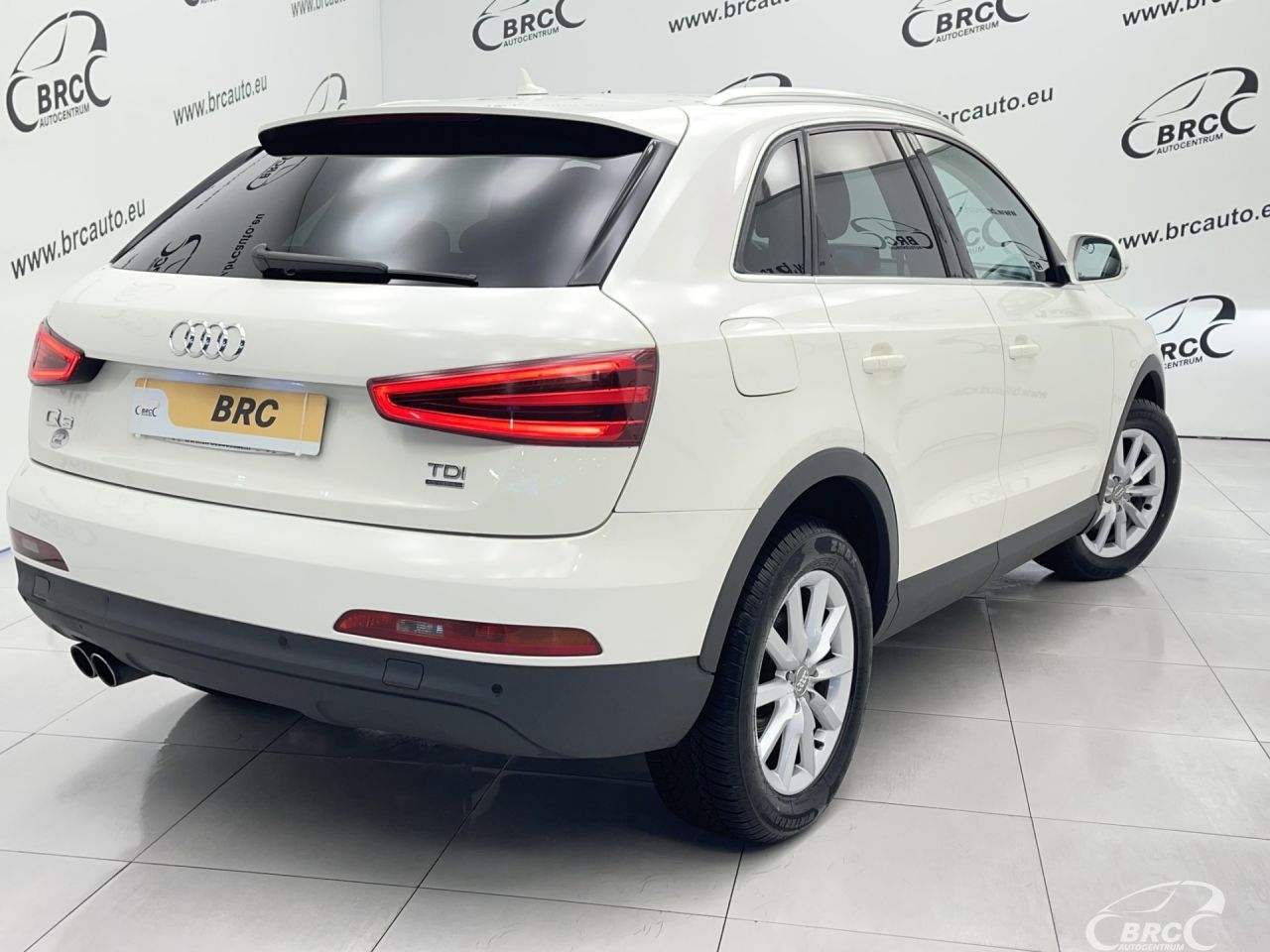 Audi Q3 | 43