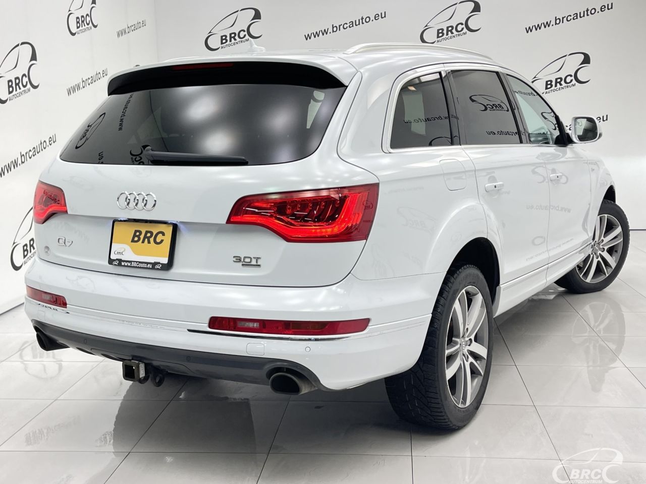 Audi Q7 | 51