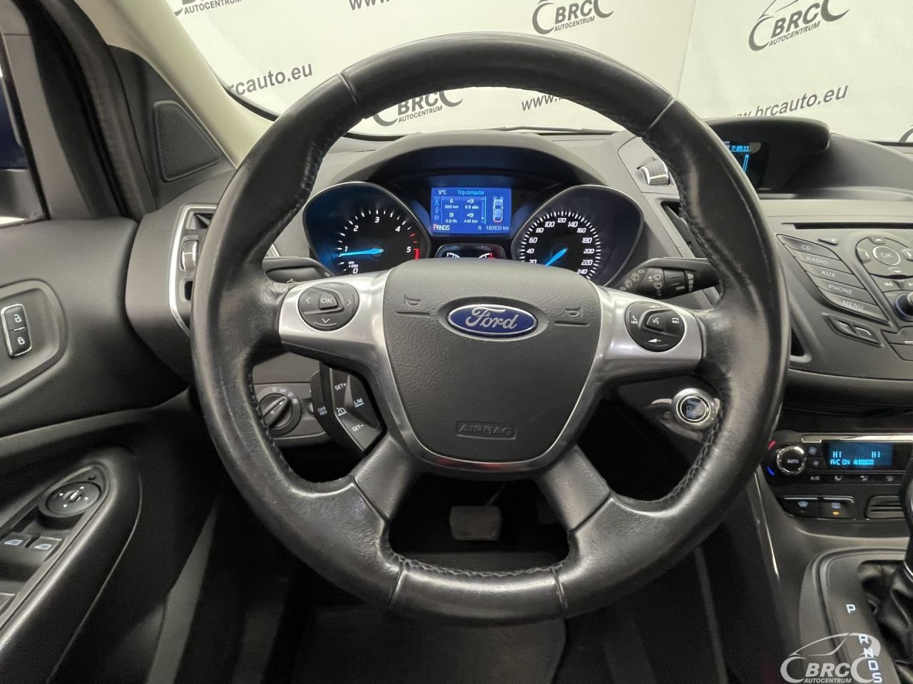 Ford Kuga | 27