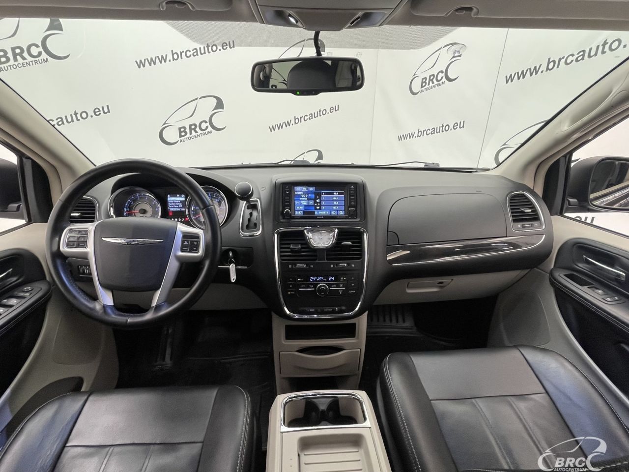 Chrysler Town & Country | 2