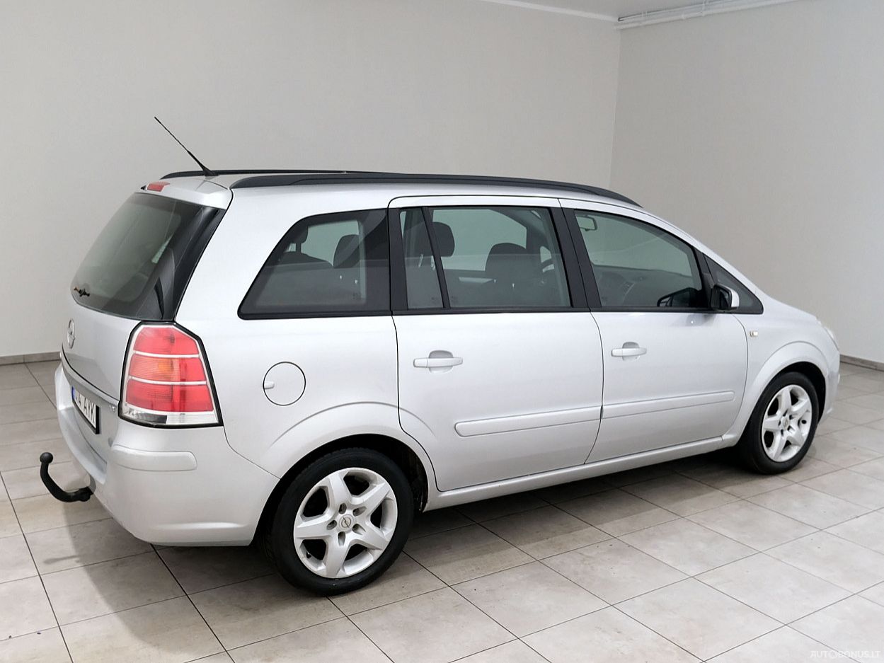 Opel Zafira | 2