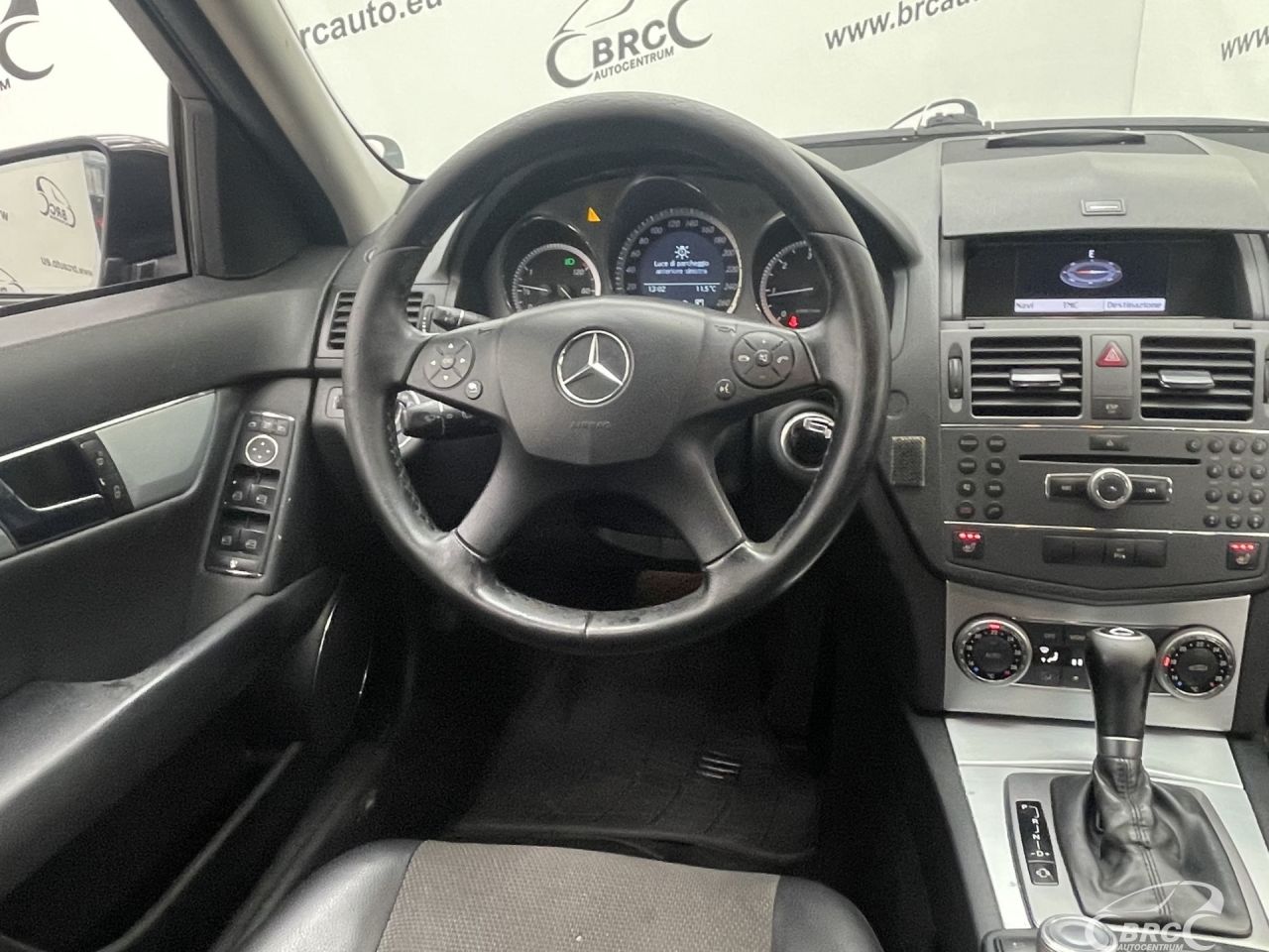 Mercedes-Benz C220 | 12