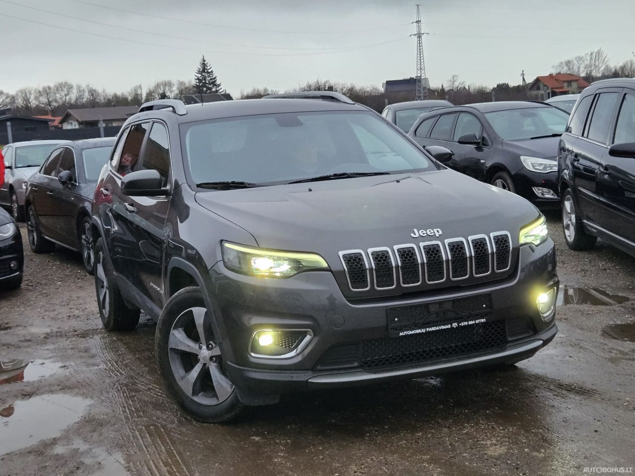 Jeep Cherokee | 3