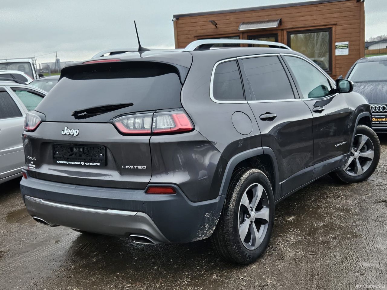 Jeep Cherokee | 5