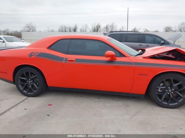 Dodge Challenger | 12