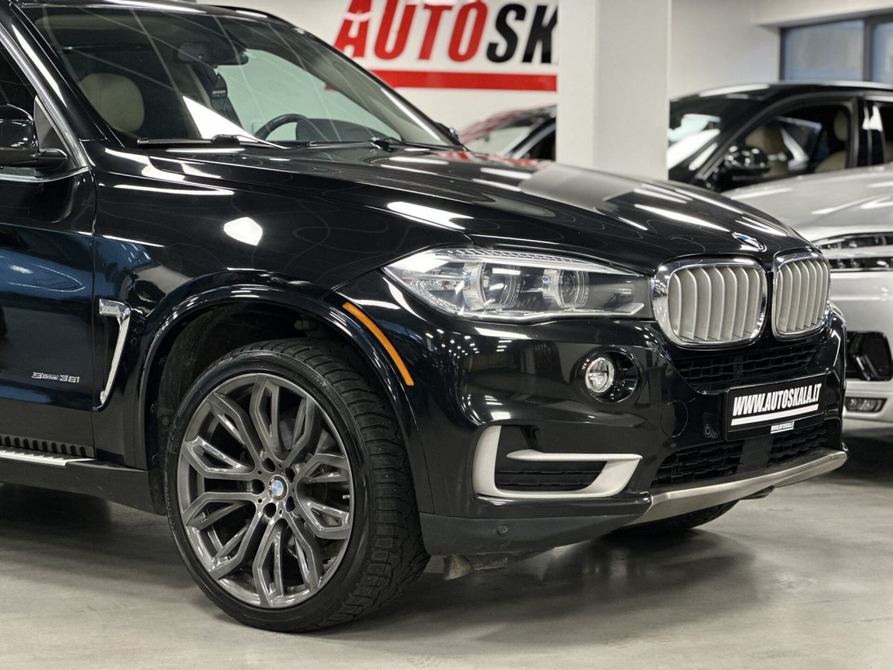 BMW X5 | 26