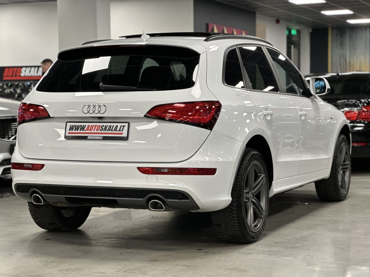 Audi Q5 | 14