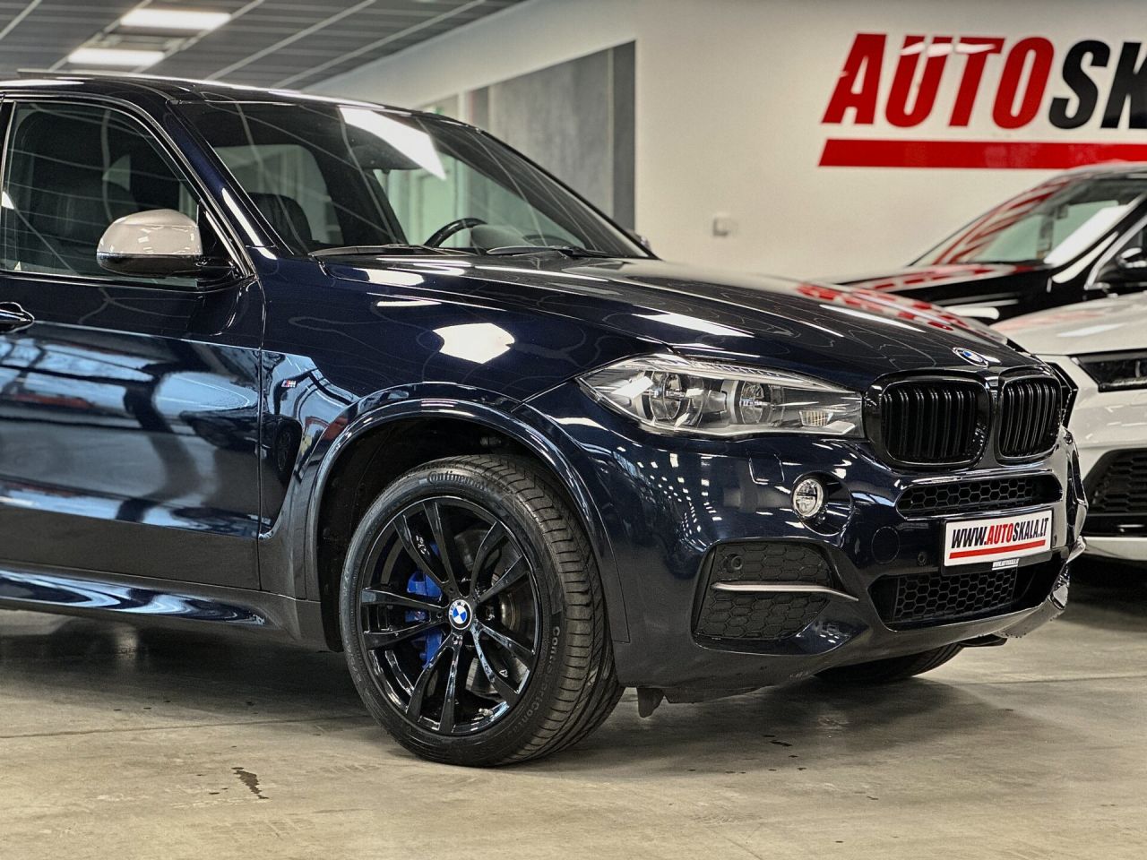 BMW X5 | 6