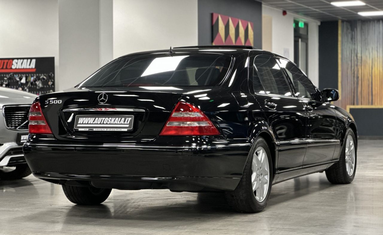 Mercedes-Benz S500 | 8