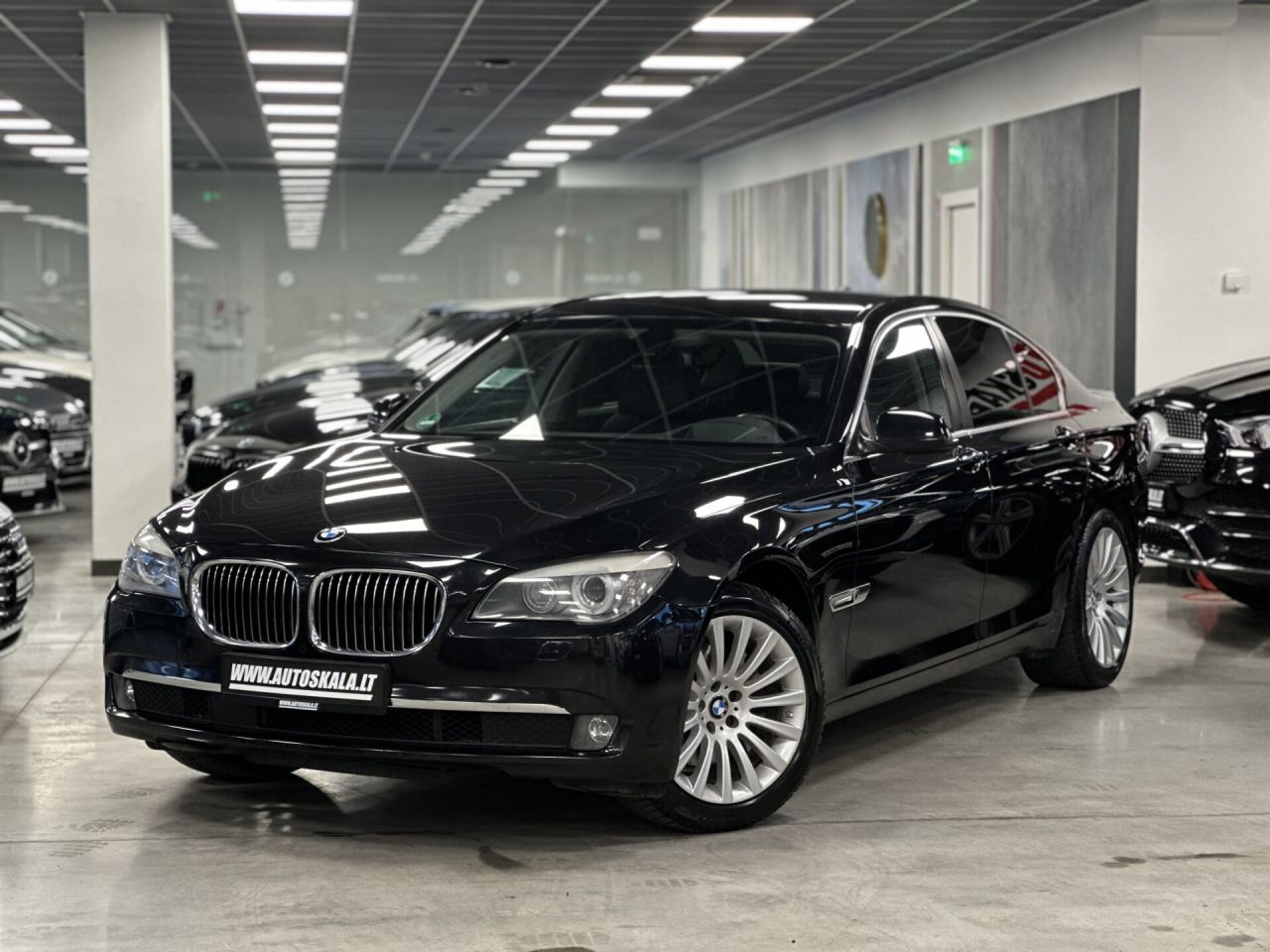 BMW 730 | 31