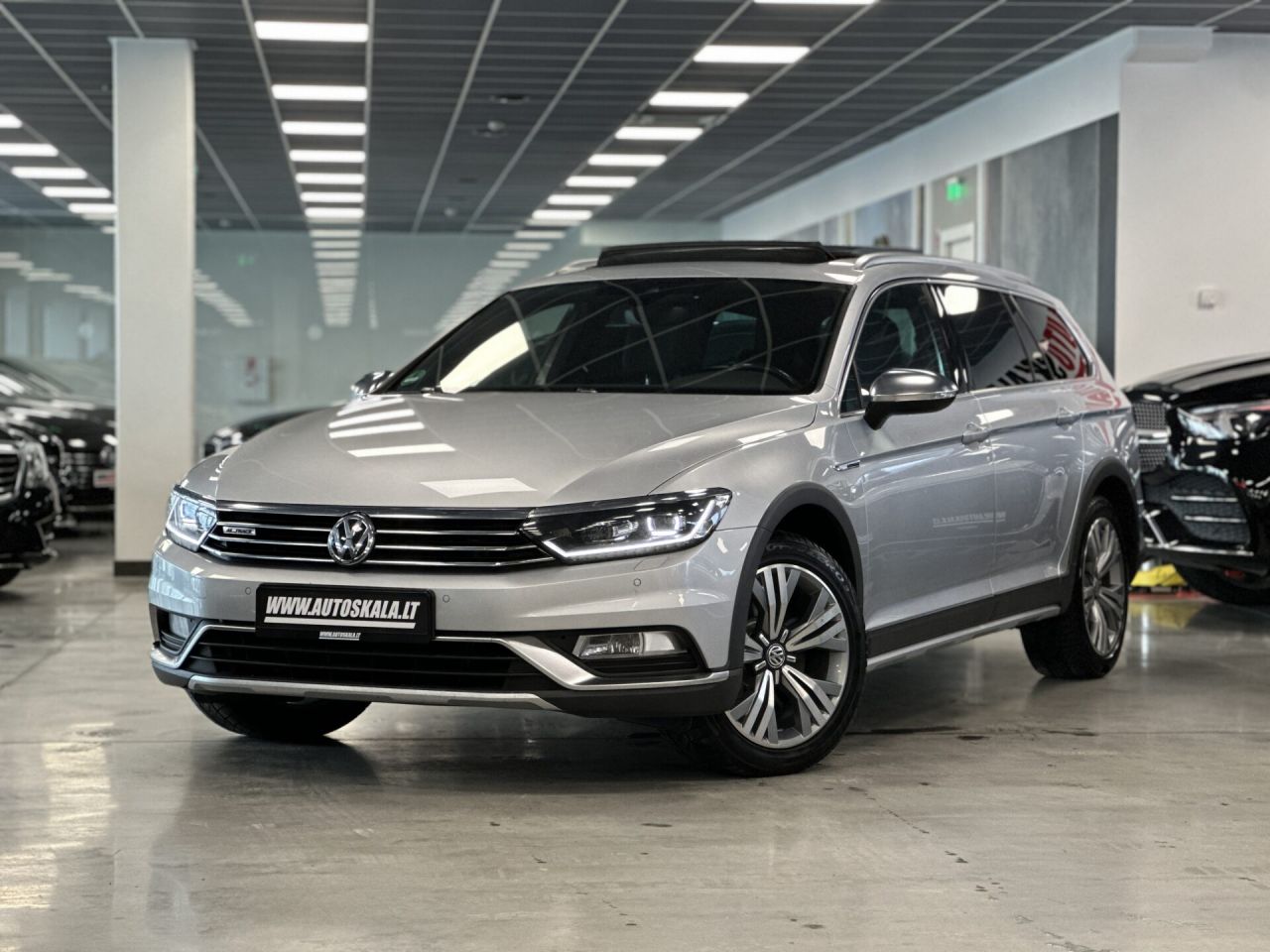 Volkswagen Passat | 0