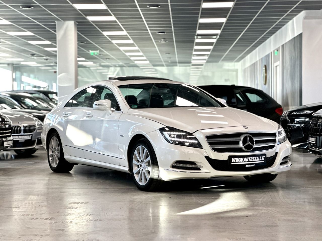 Mercedes-Benz CLS350 | 2