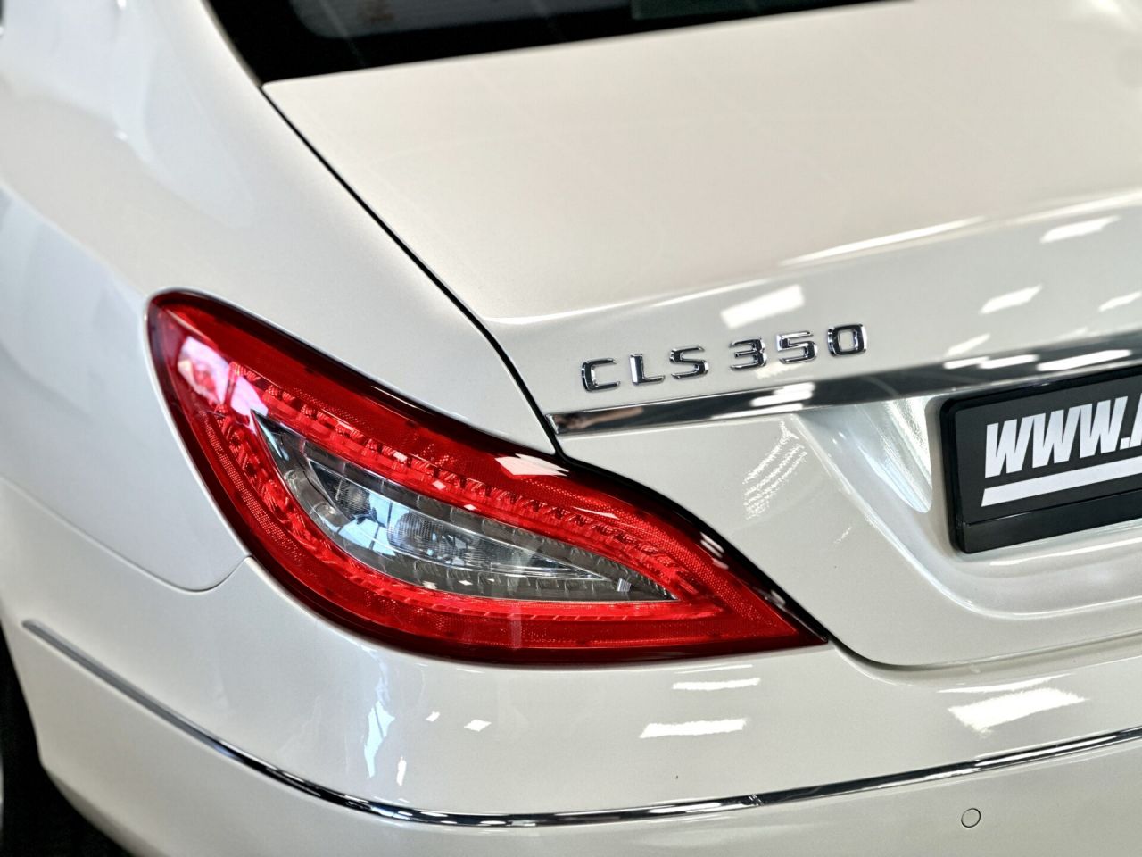 Mercedes-Benz CLS350 | 8