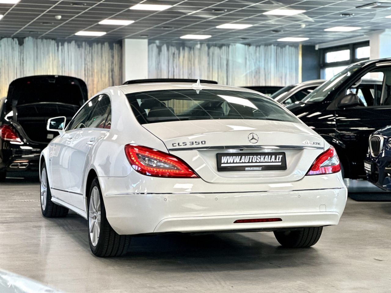 Mercedes-Benz CLS350 | 7