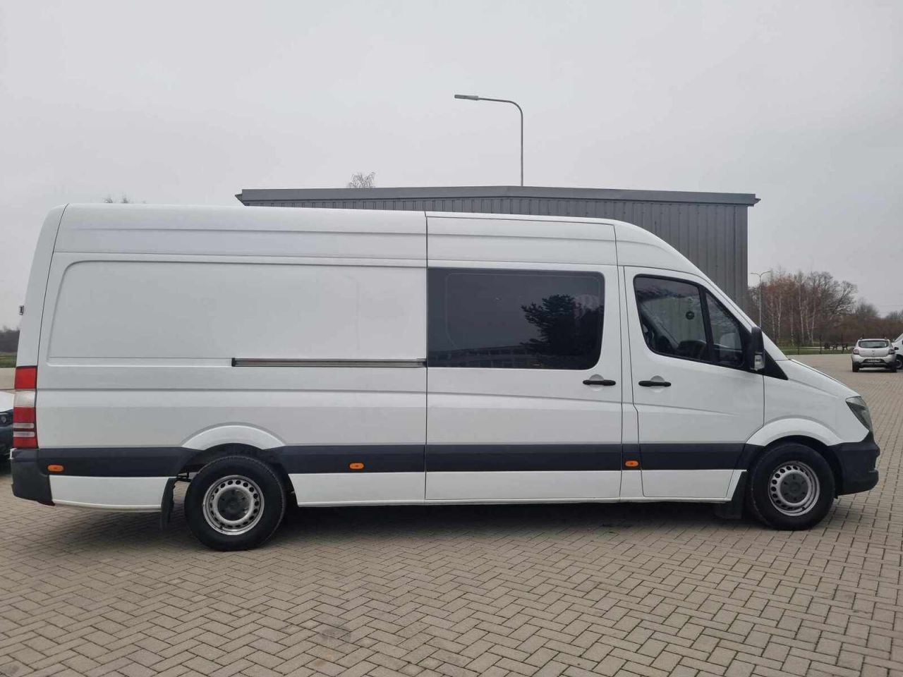 Mercedes-Benz Sprinter | 6