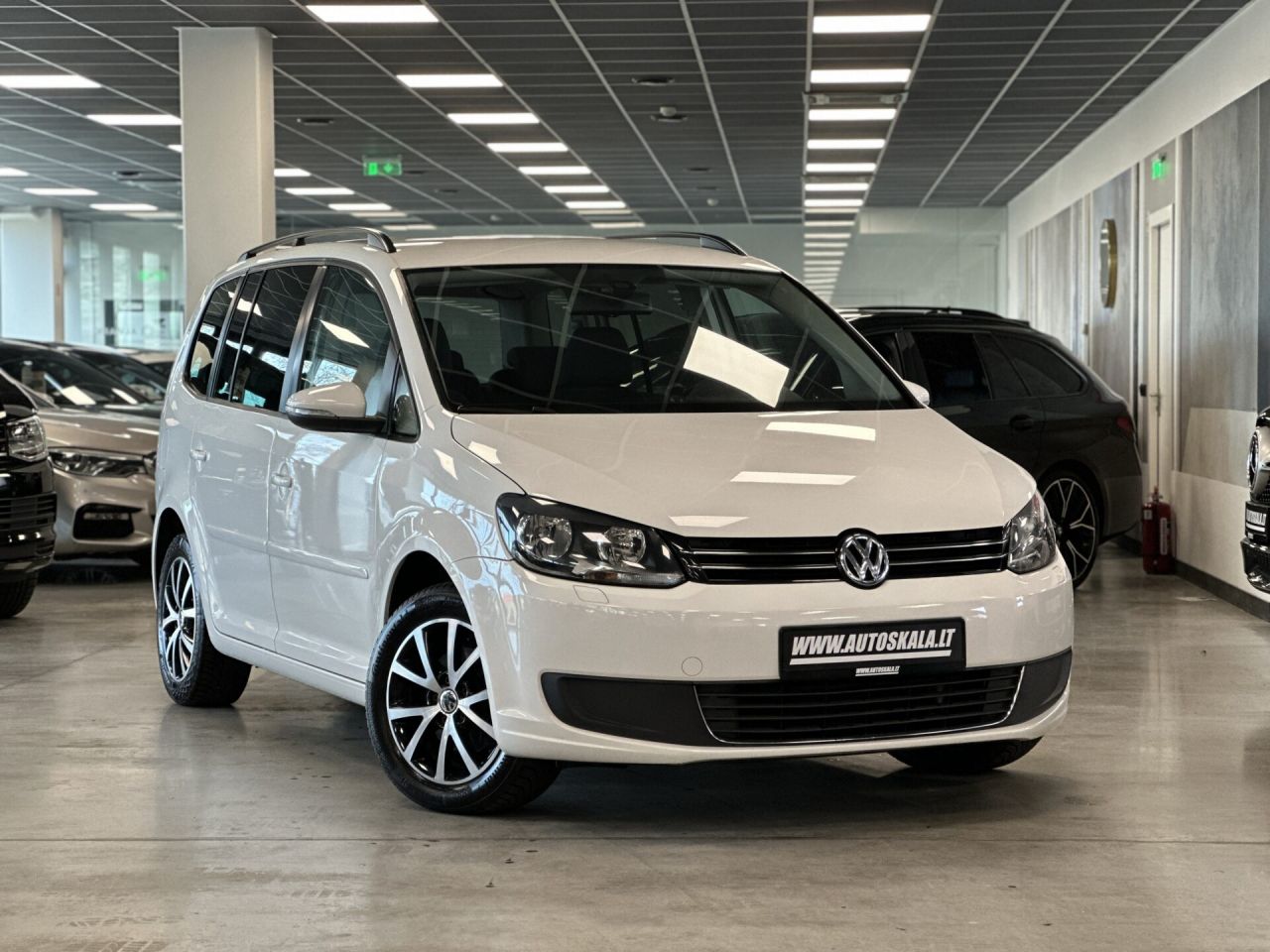 Volkswagen Touran | 4