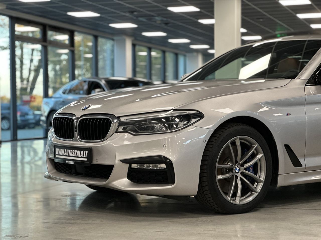 BMW 530 | 13