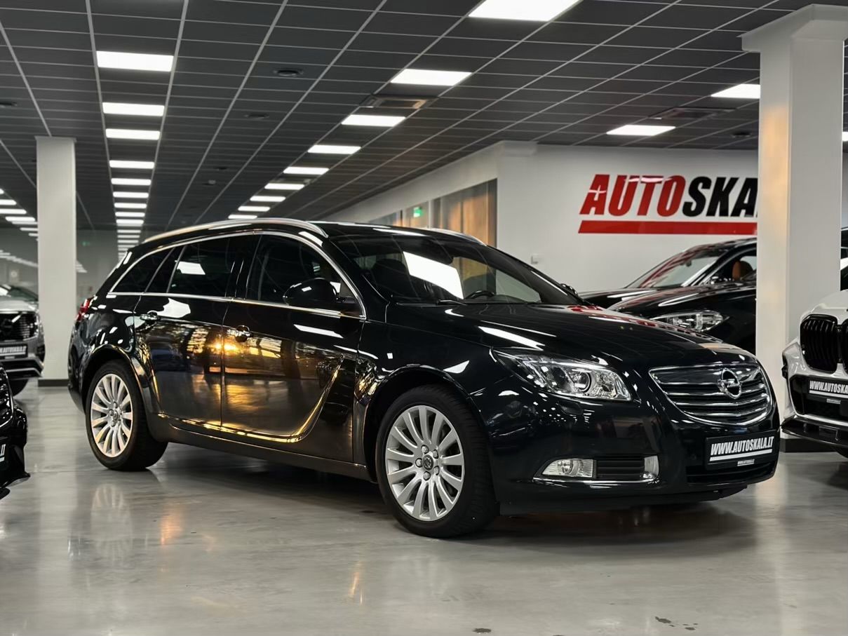 Opel Insignia | 0