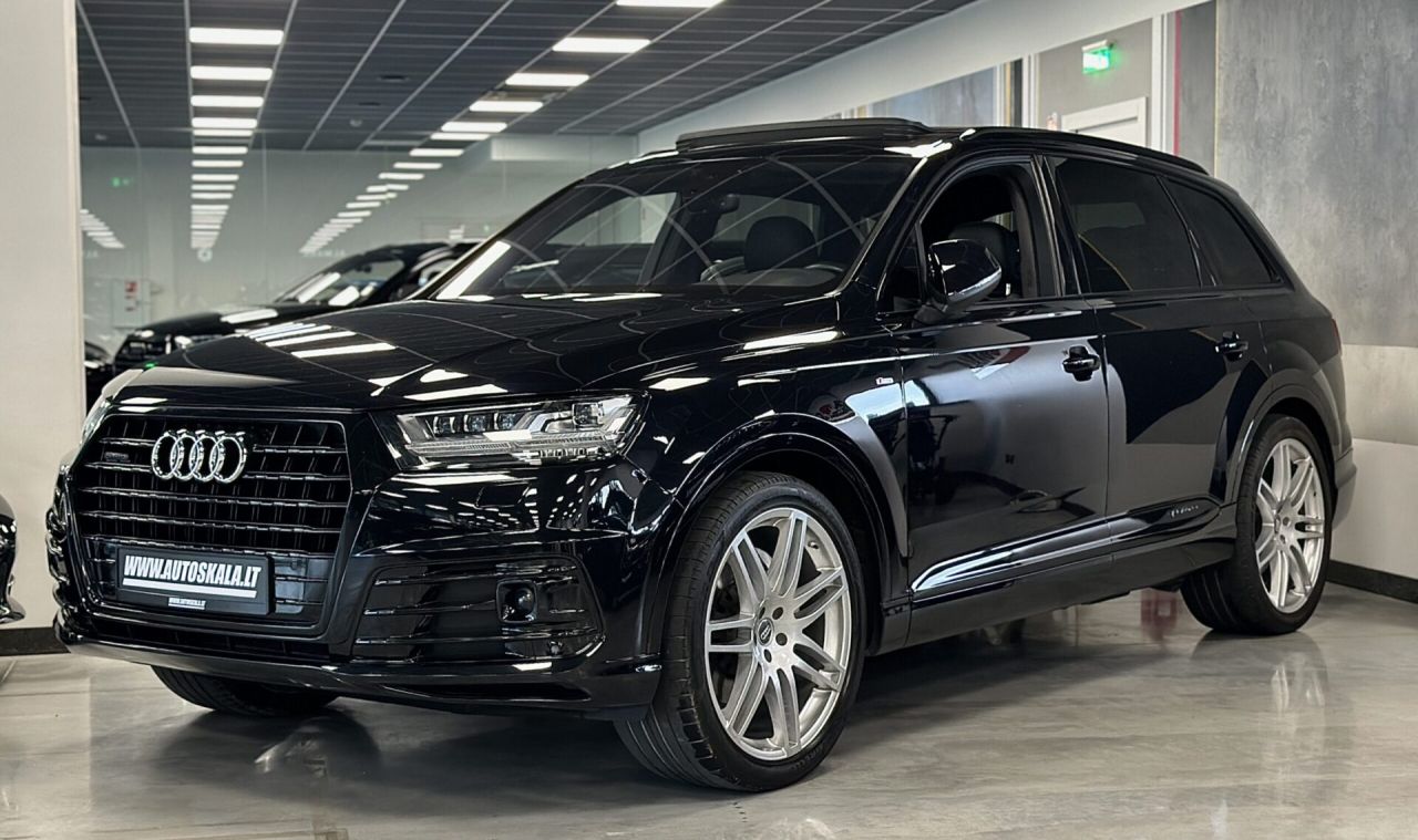 Audi Q7 | 1