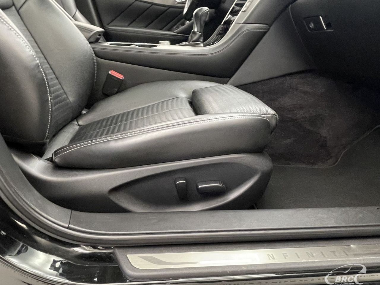 Infiniti Q50 | 5