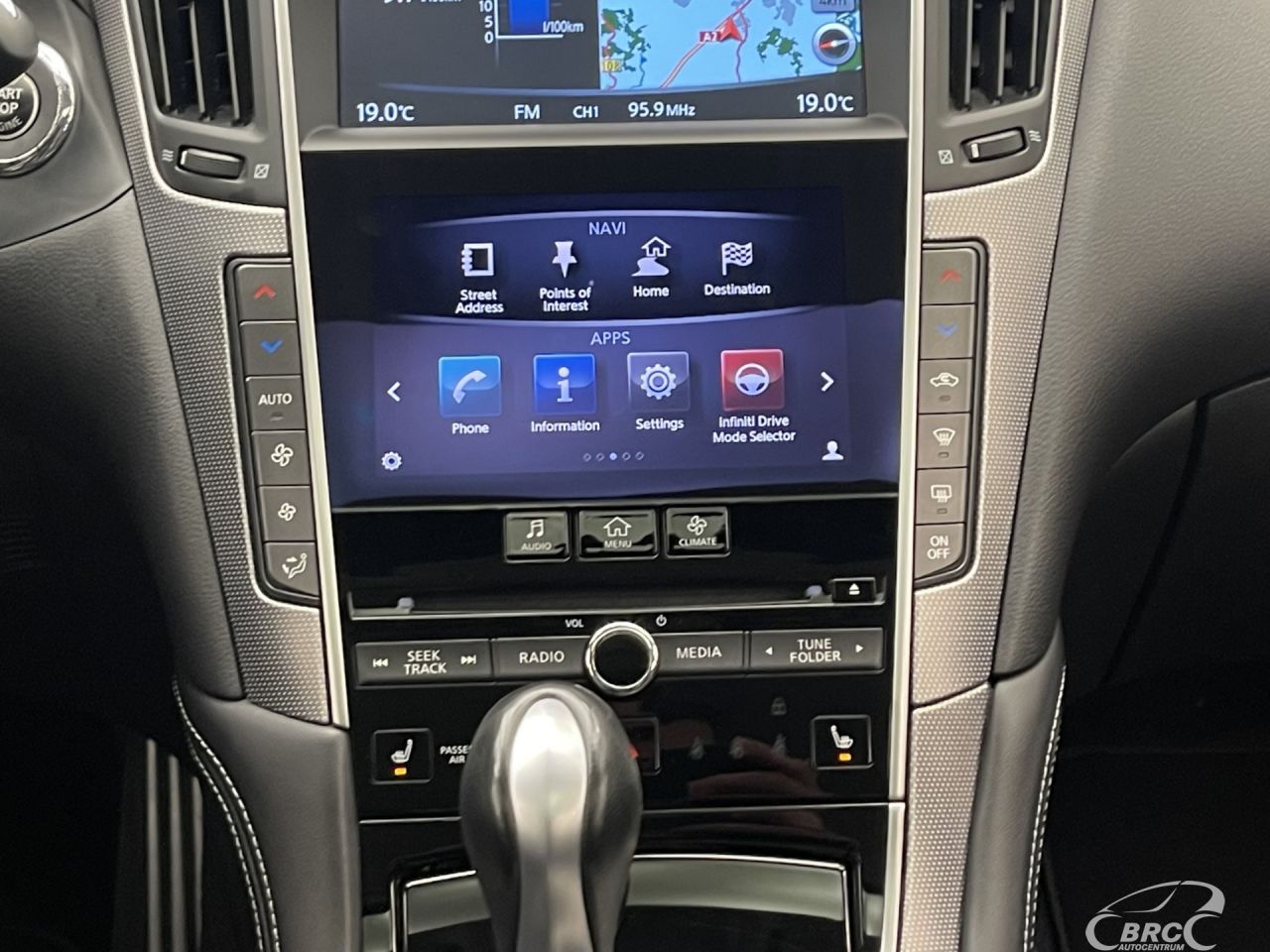 Infiniti Q50 | 16
