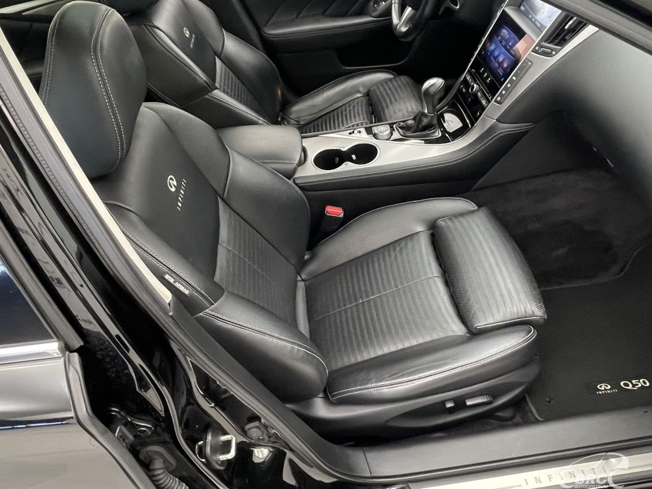 Infiniti Q50 | 4